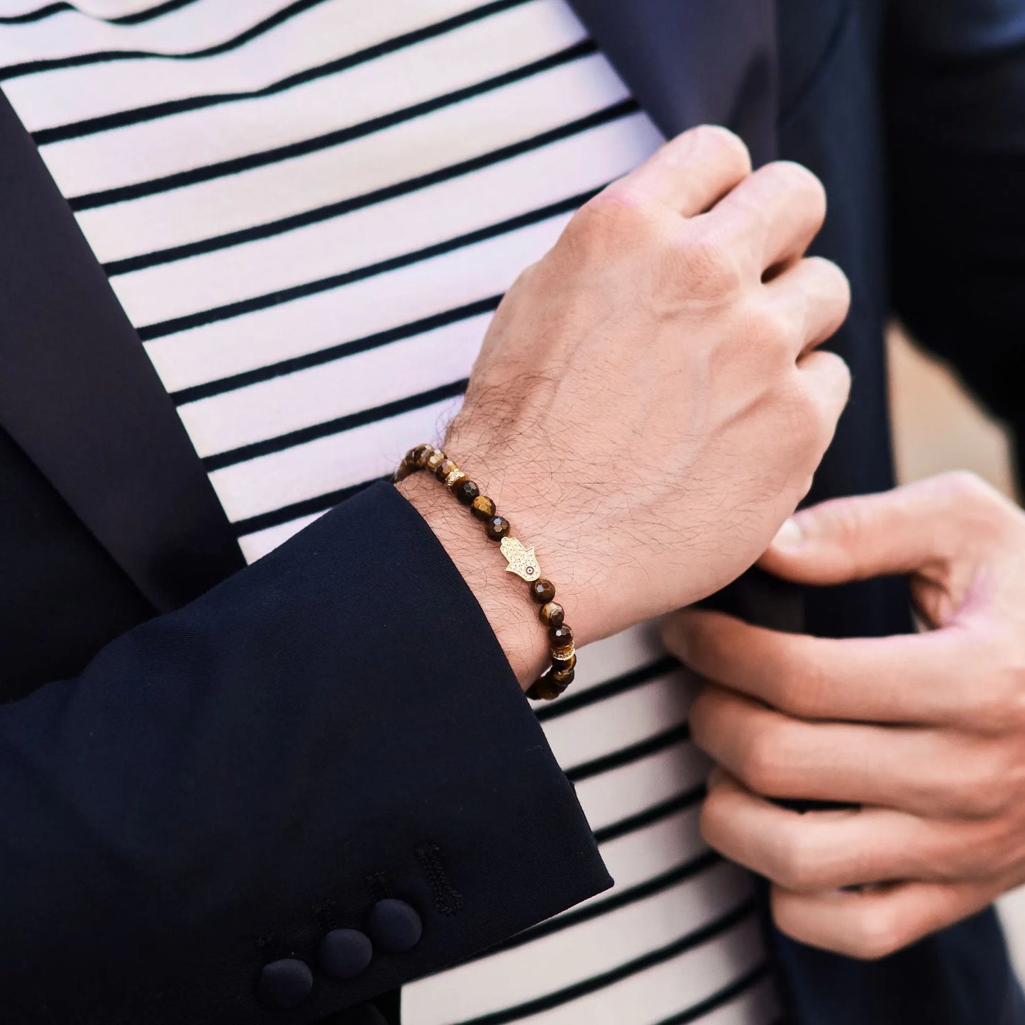 – product image