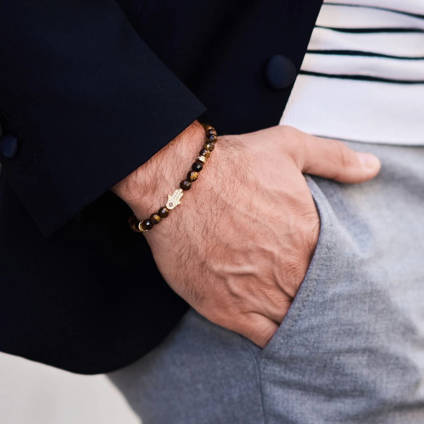 – product image