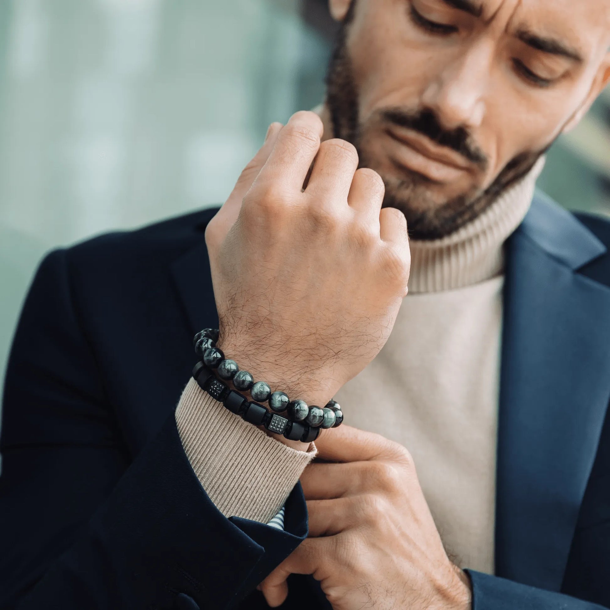 – product image