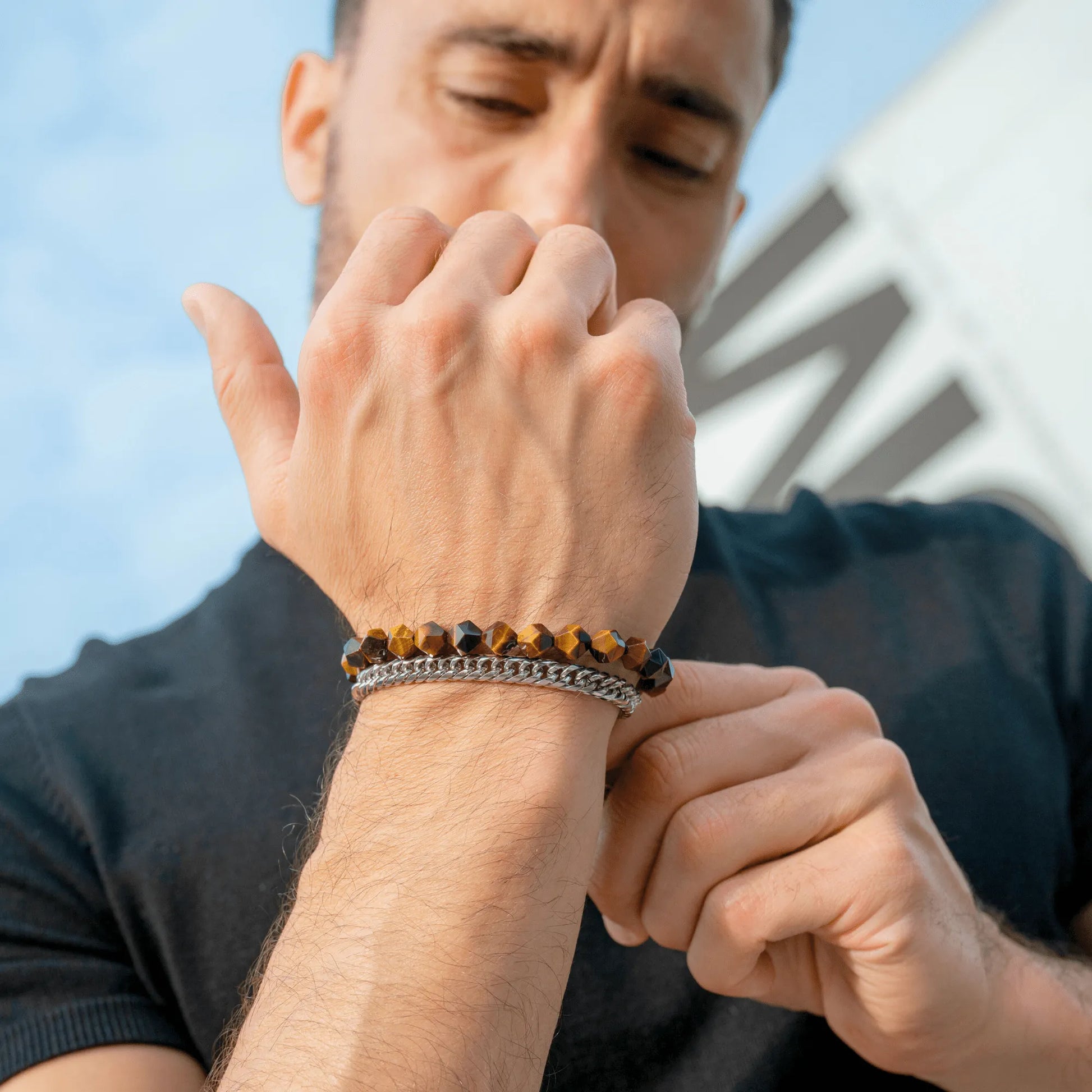 – product image