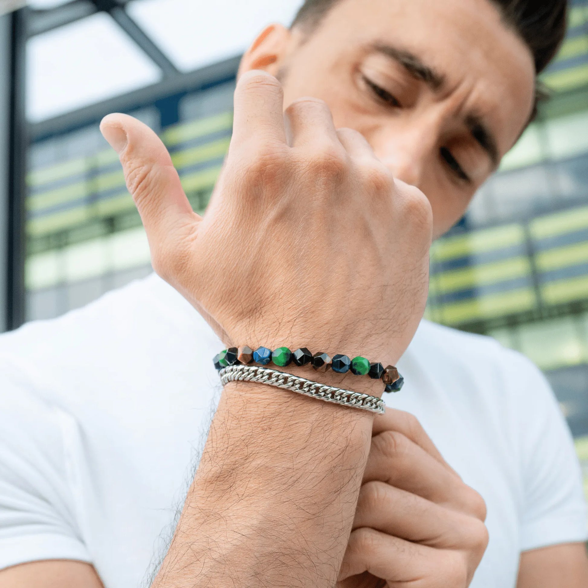 – product image
