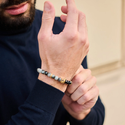 Men's EAGLE EYE, ONYX Bracelet with ARABIAN FALCON Lunnora