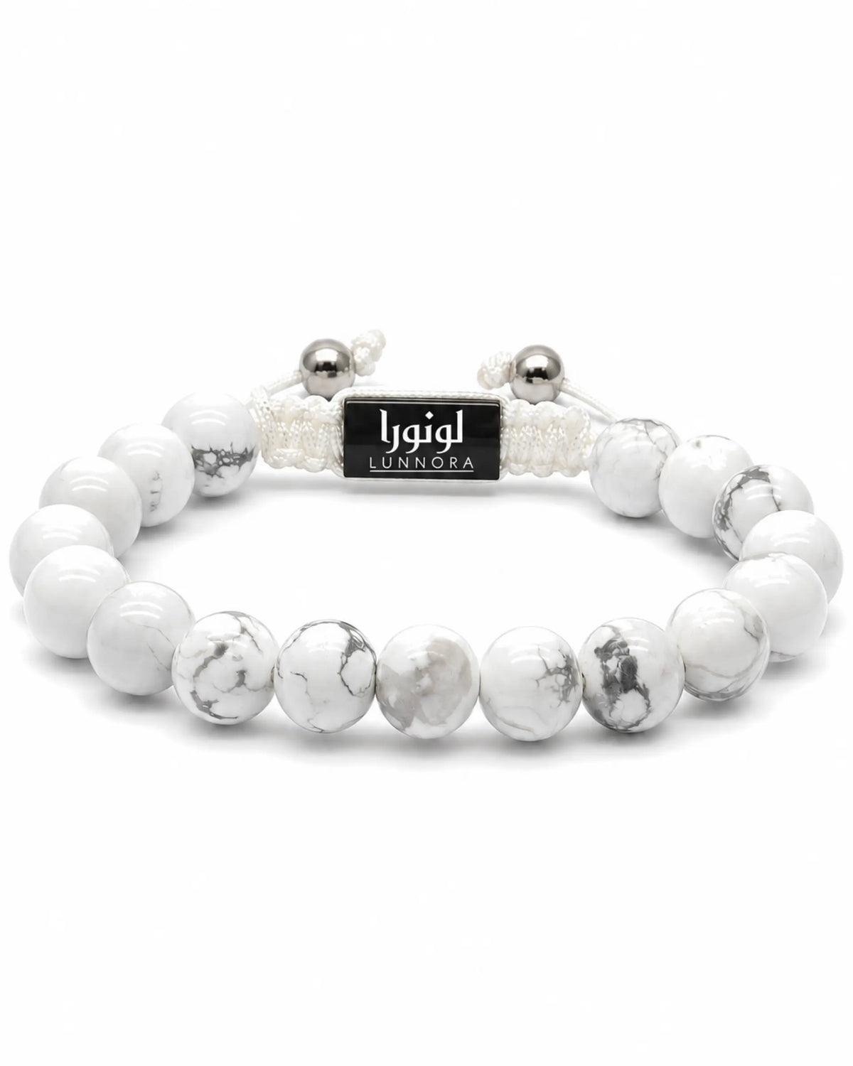 Howlite beaded bracelet with black LUNNORA tag, white round beads and silver rings
