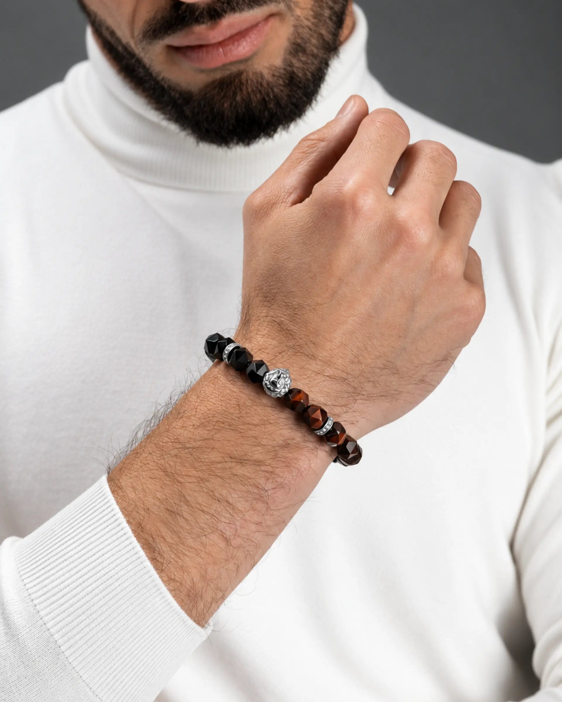 Red Tiger Eye & Black Onyx Lion Bracelet Secondary image