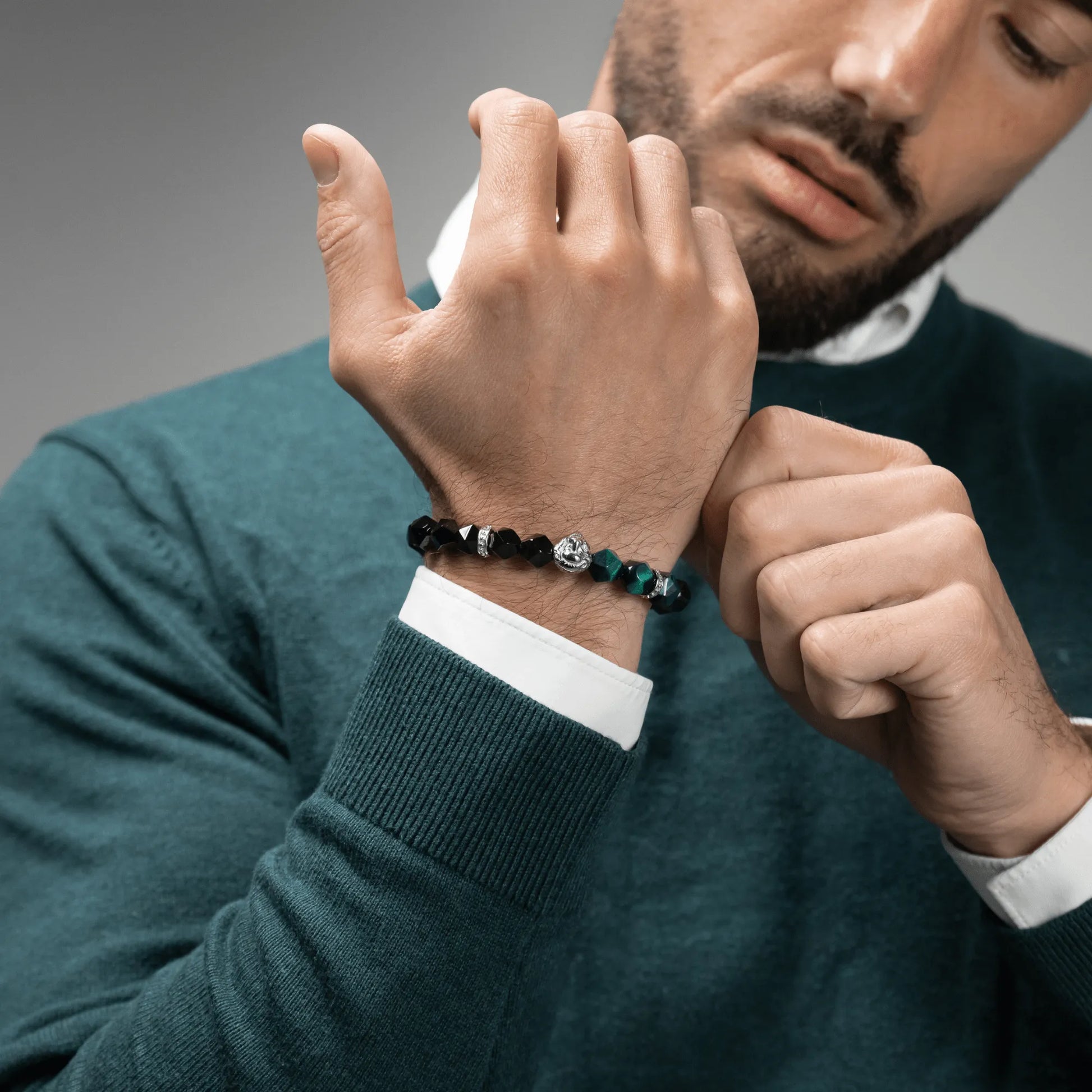 – product image