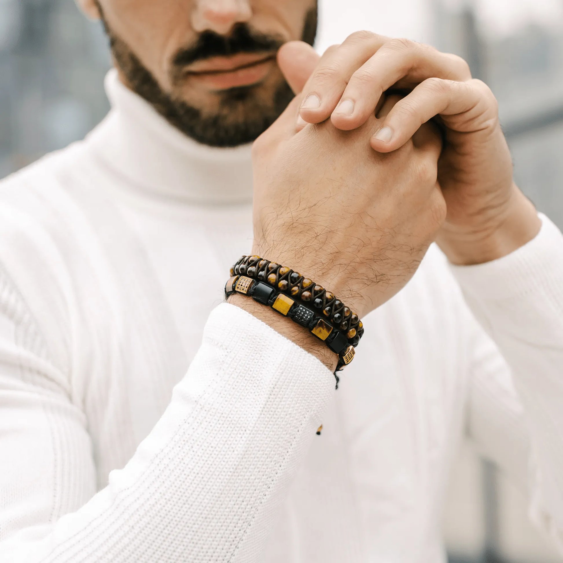 – product image